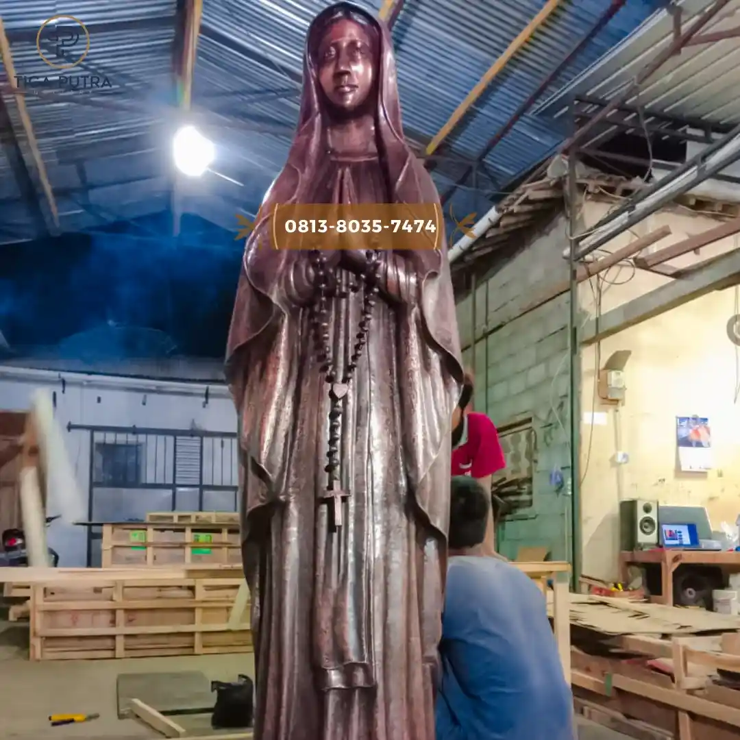 Keindahan Patung Tembaga Kuningan