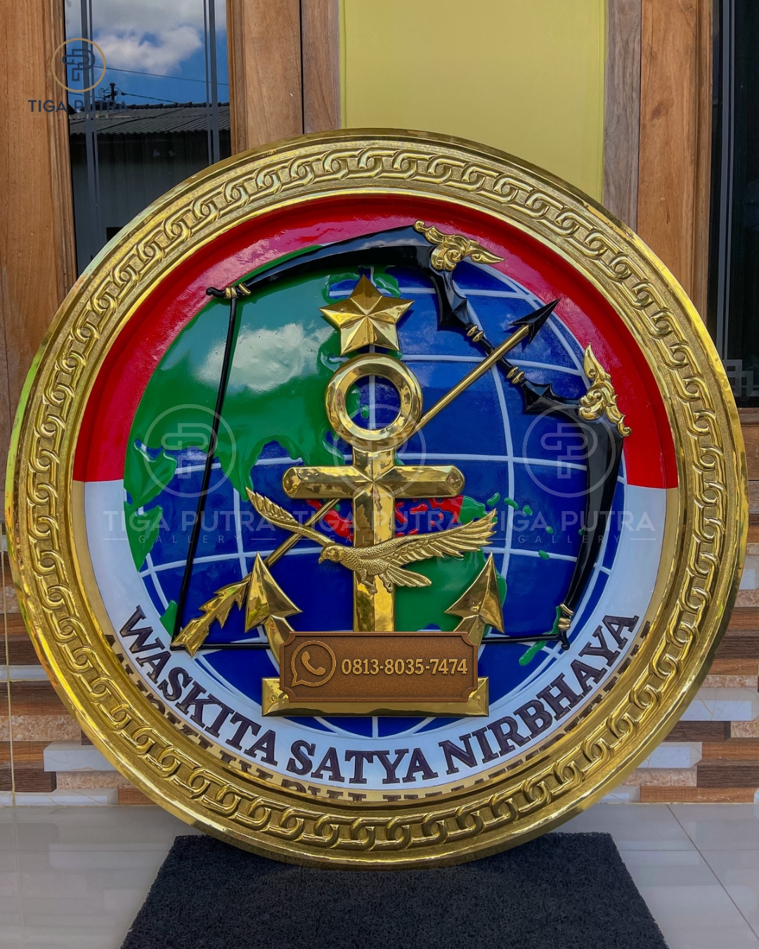 Pengrajin Logo Badan Intelijen Strategis dari Kuningan – Tiga Putra Tembaga