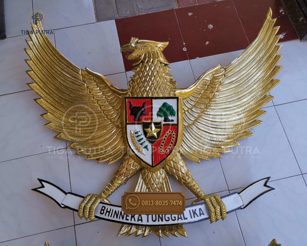 lambang garuda kuningan karya kerajinan tembaga boyolali