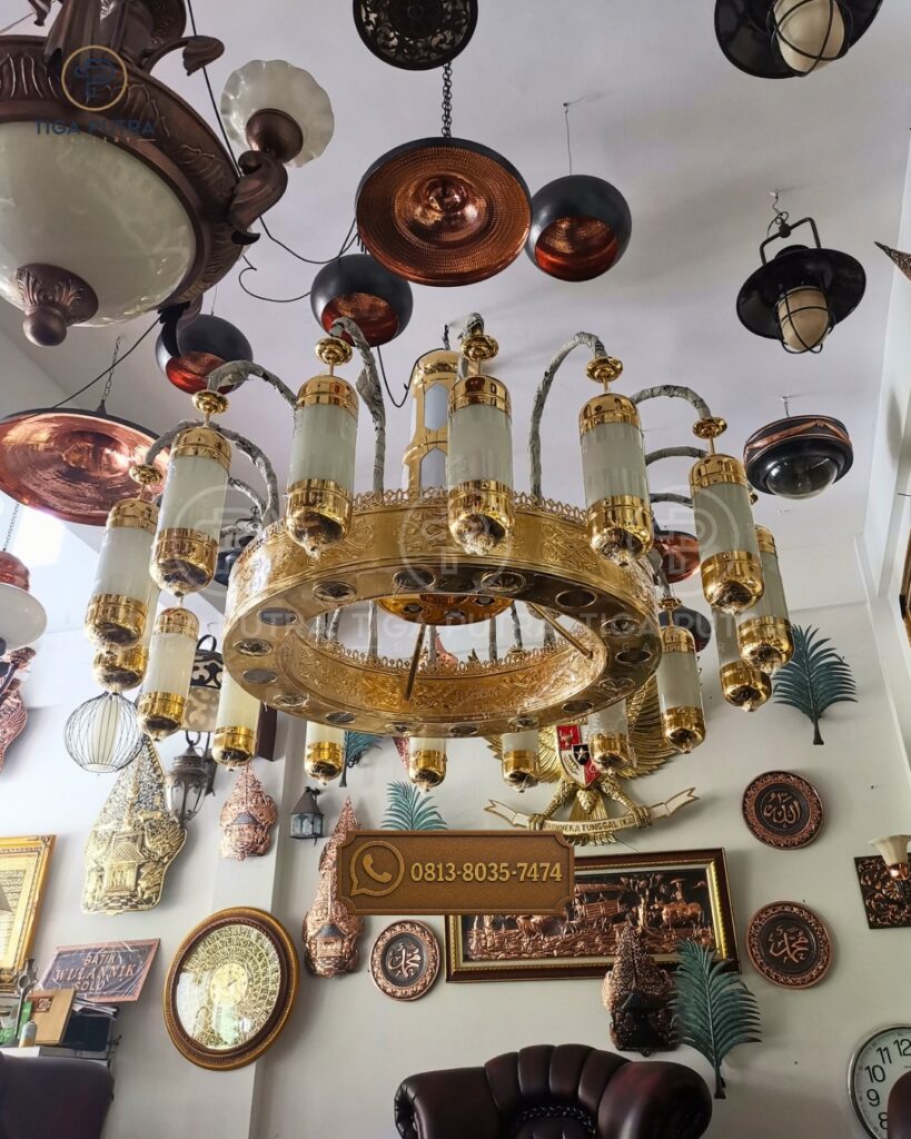 Pengrajin lampu gantung masjid 2 meter